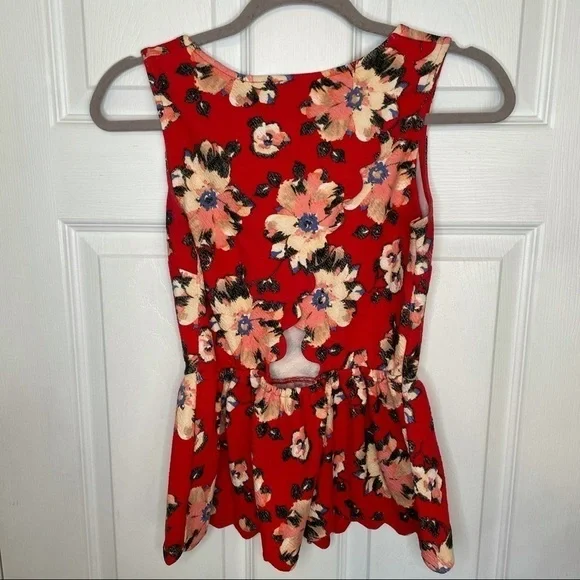 ANTHROPOLOGIE red floral peplum tank top XS - Picture 4 of 7